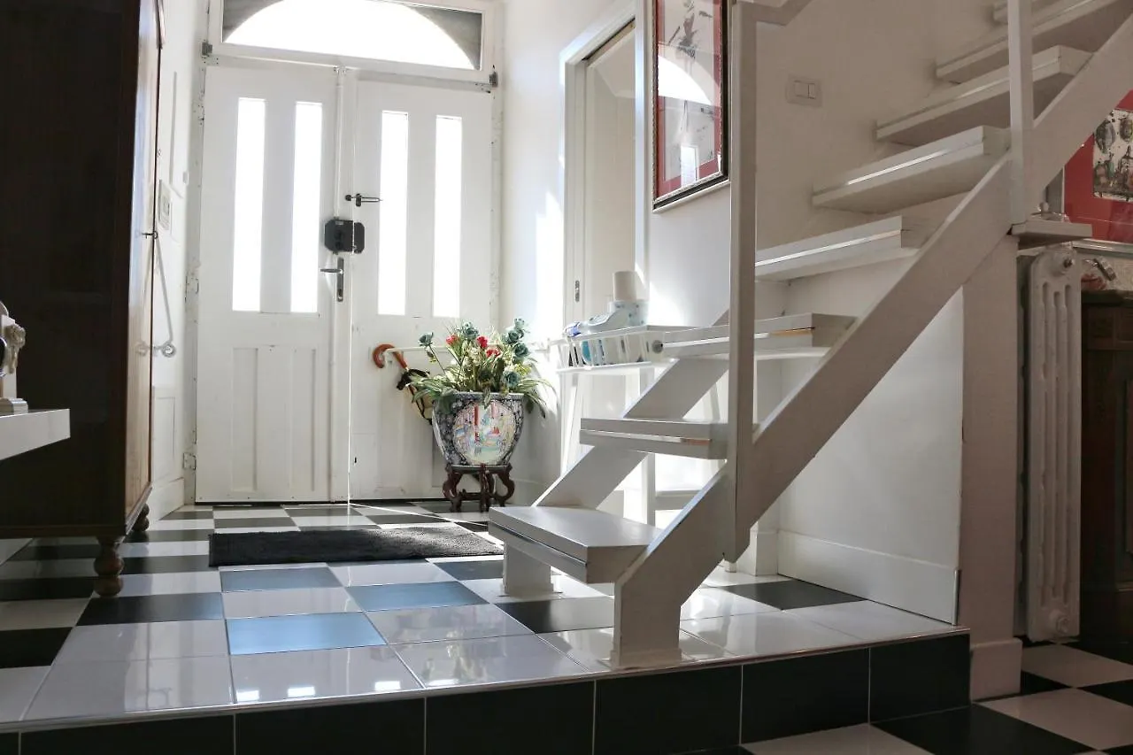 Dolce Loft Apartment Bari 0*,